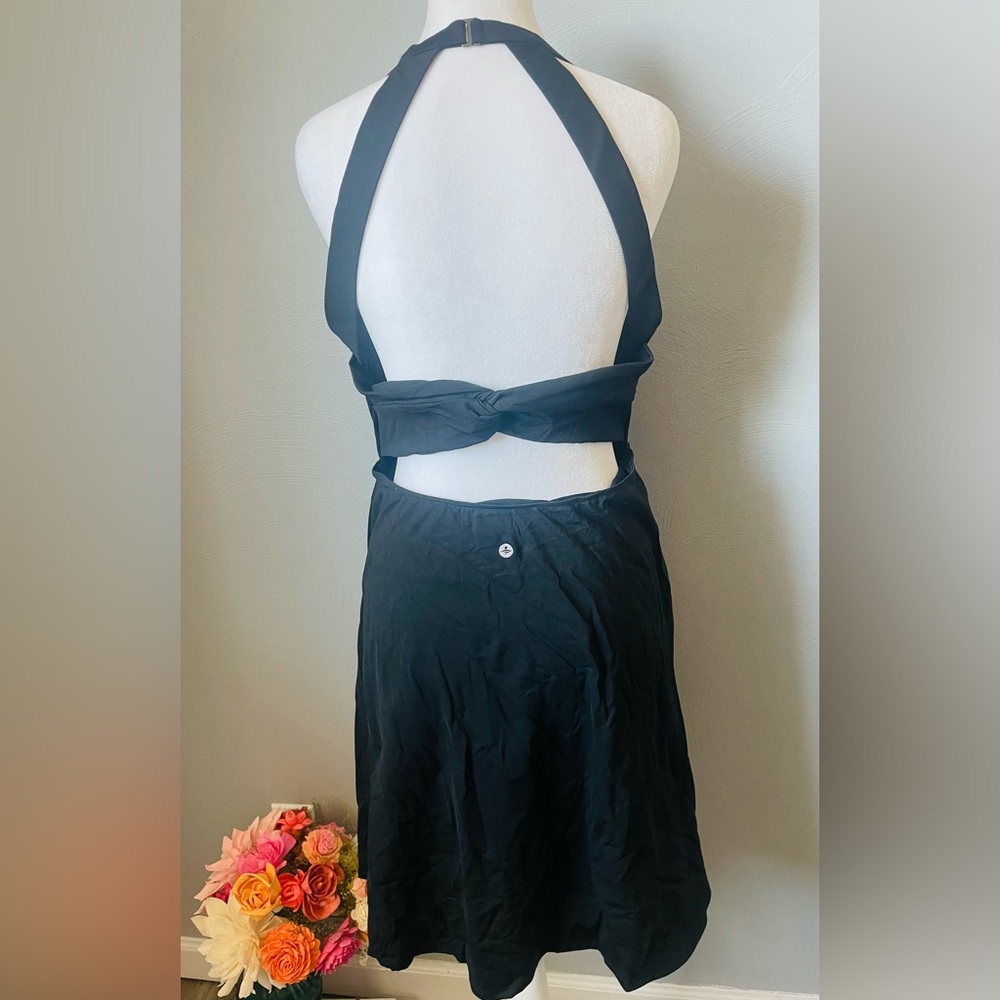 Halara Everyday Cloudful Air Scoop Neck Backless Flare Activity Dress - Picture 6 of 10